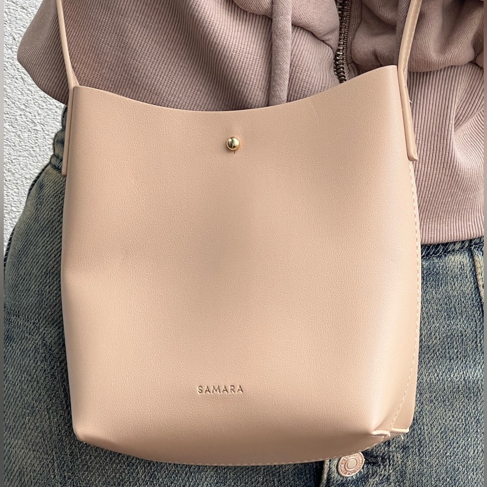 SAMARA 🌿 Vegan medium crossbody bag